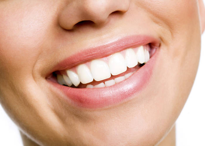 Τι μαρτυρούν τα δόντια μας για εμάς;