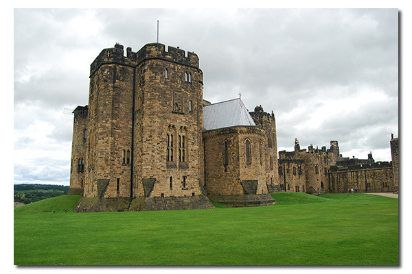 alnwick castle